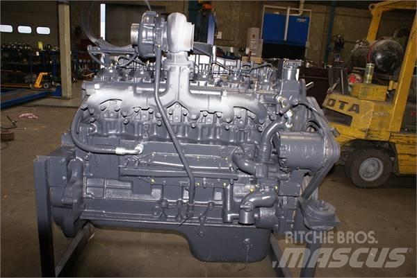 Komatsu SA6D125 E2 Motorlar