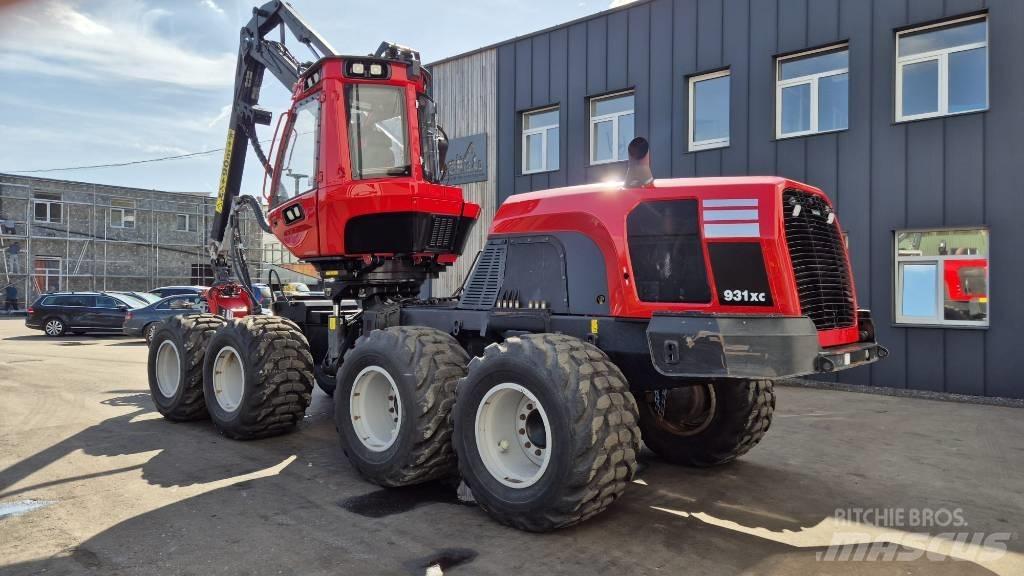 Komatsu 931 XC Biçerdöverler