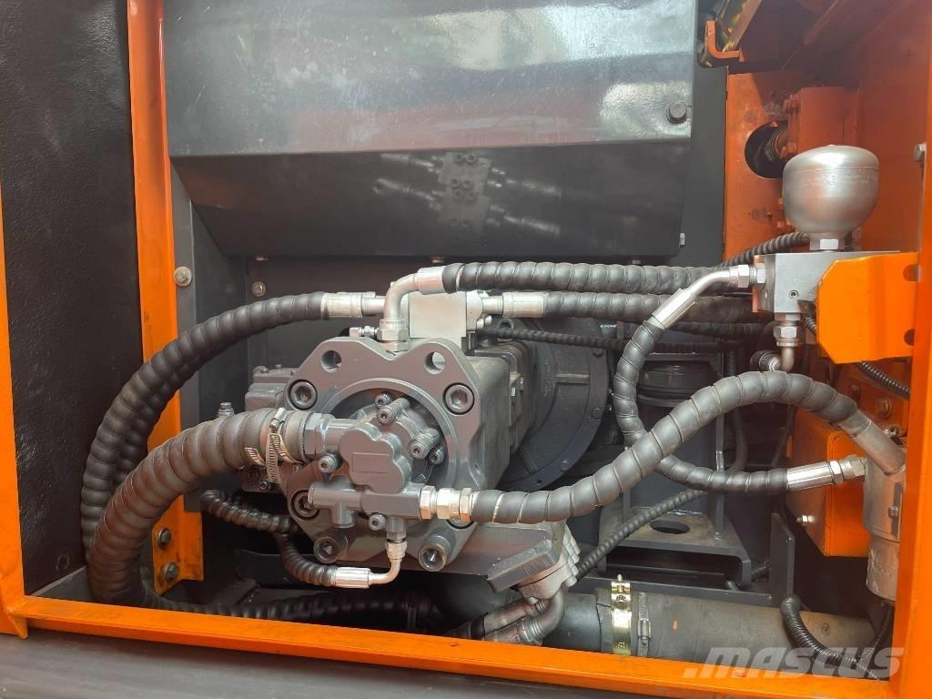 Doosan DX 225 LCA Midi ekskavatörler 7 - 12 t