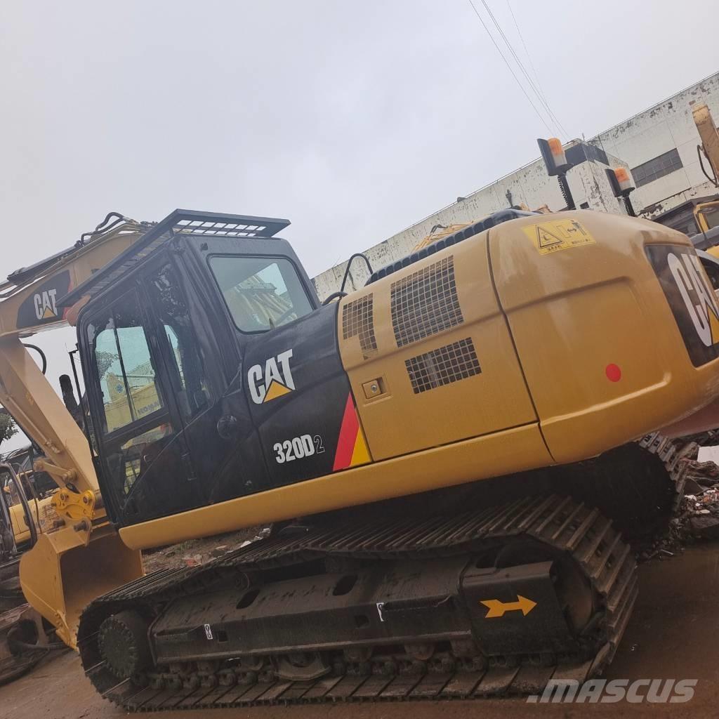 CAT 320 D Paletli ekskavatörler
