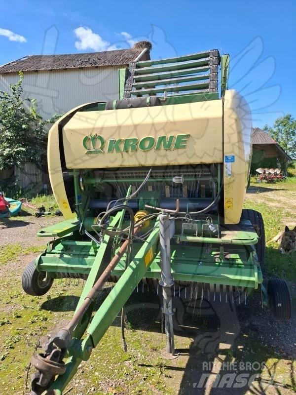 Krone Comprima F 155 Rulo balya makinalari