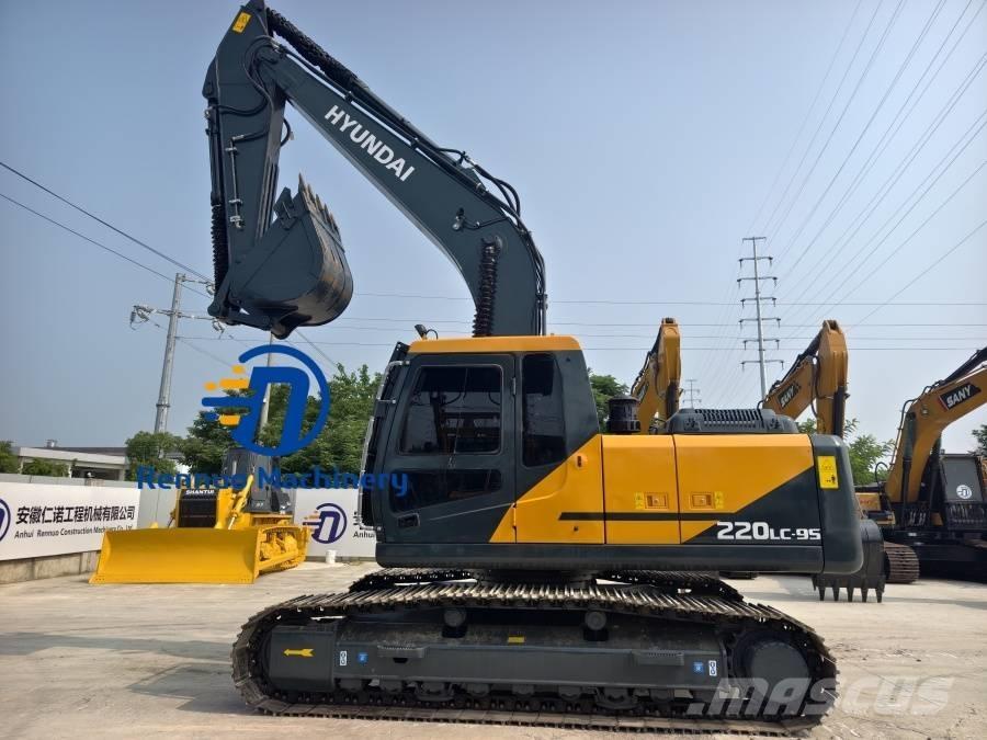 Hyundai R220LC-9S Paletli ekskavatörler