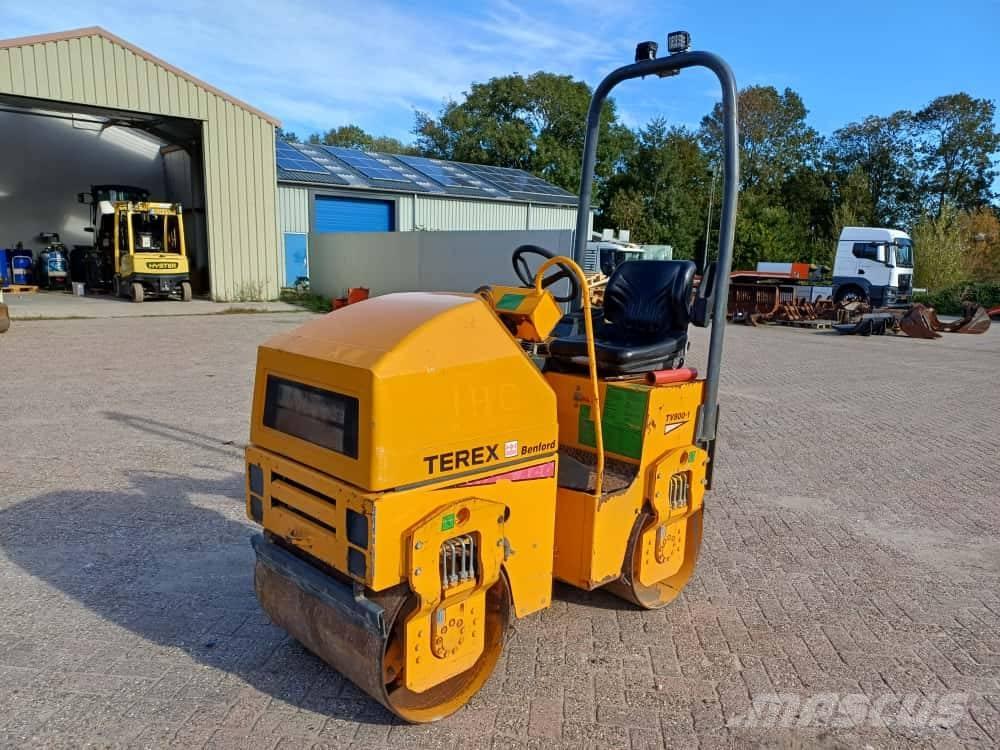 Terex TV 800 Çift tamburlu silindirler