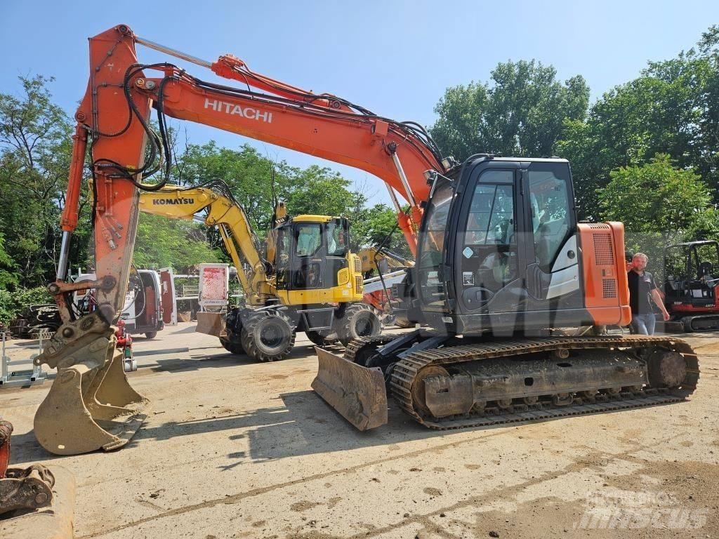 Hitachi ZX 135 US Paletli ekskavatörler