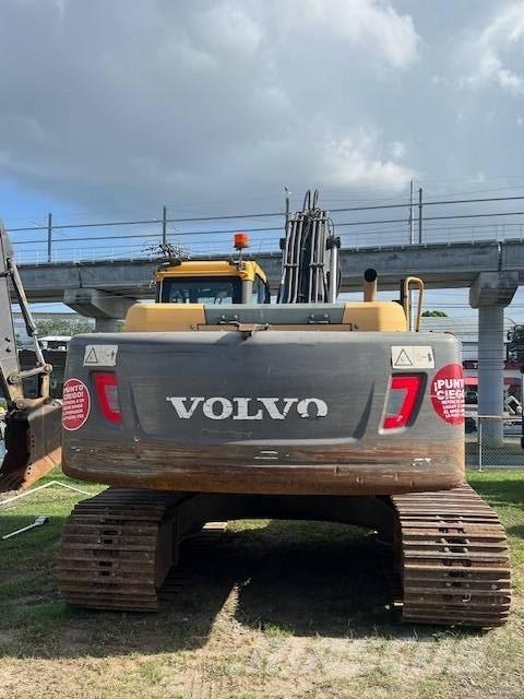 Volvo EC 220 DL Paletli ekskavatörler