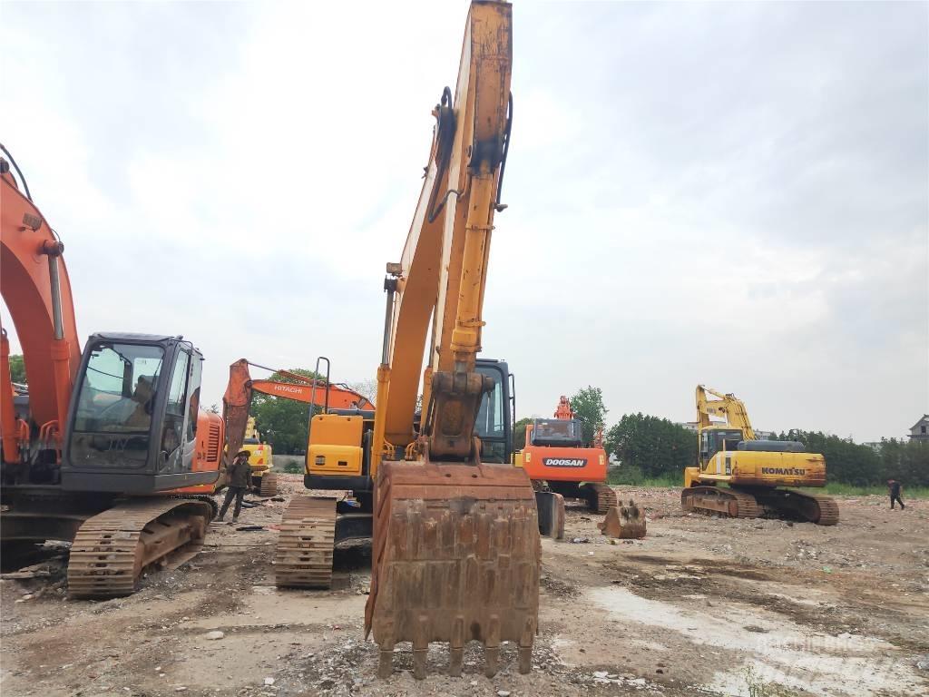 Hyundai R225LC-7 Paletli ekskavatörler