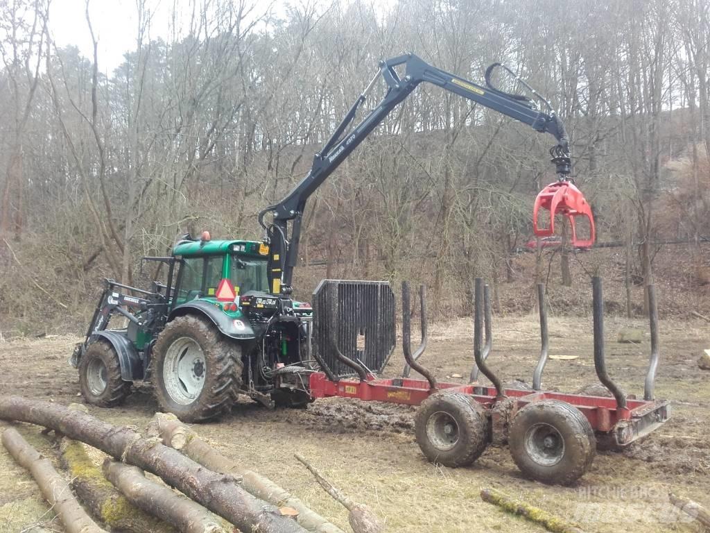 Valtra C 100 Tomruk yükleyici traktörler