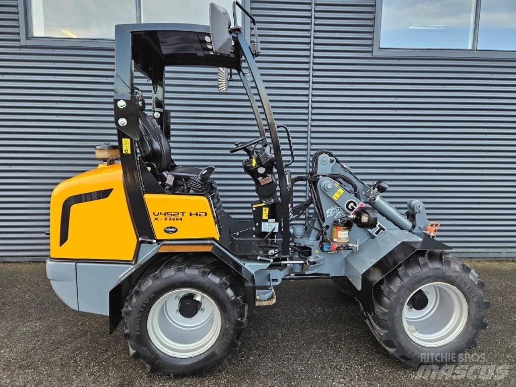 GiANT v452t hd xtra Mini yükleyiciler