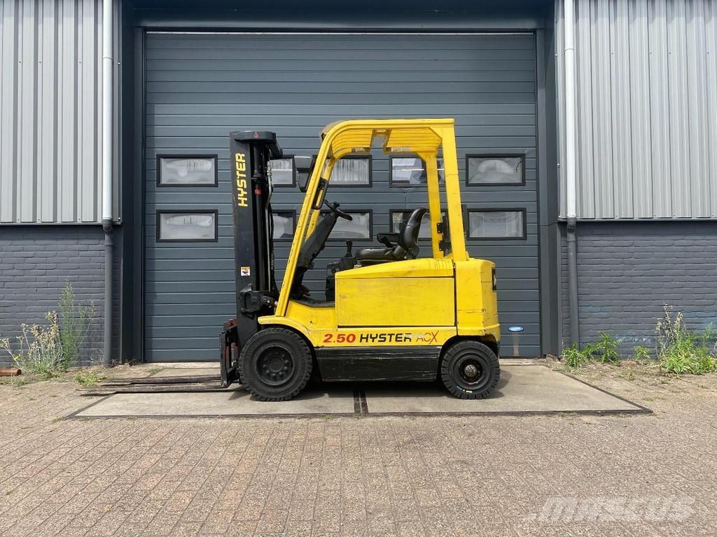 Hyster J2.50XM Elektrikli forkliftler