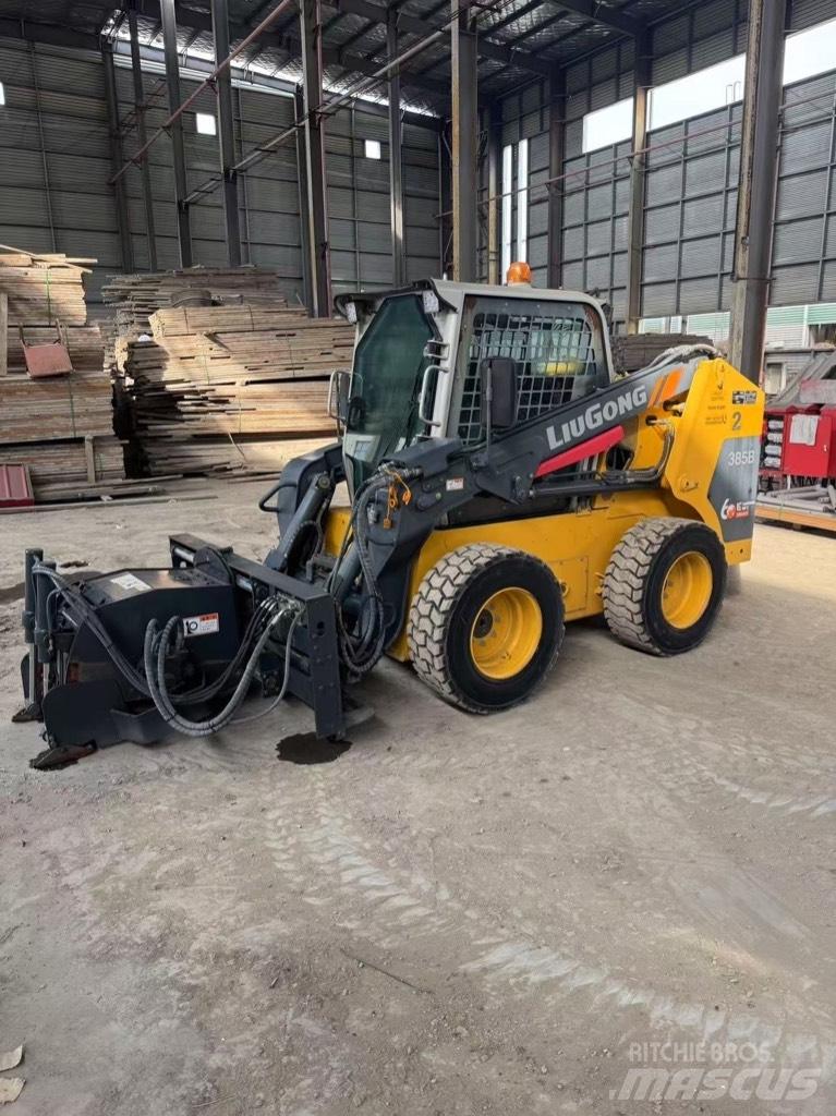LiuGong 385 B Skid steer loderler