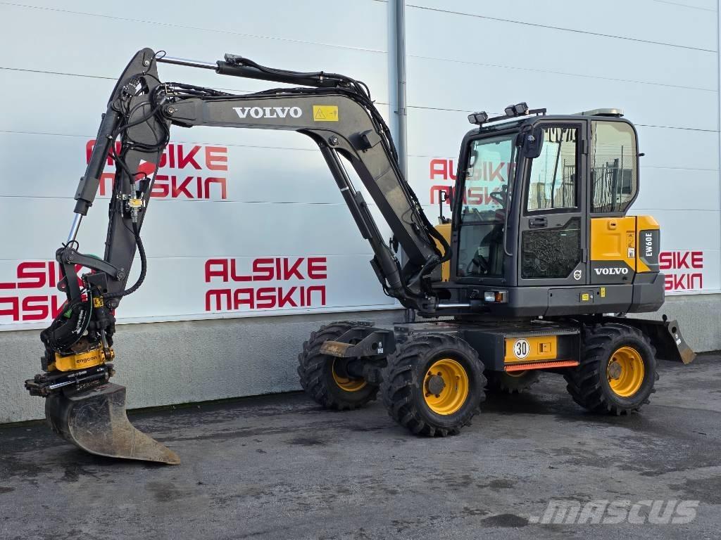 Volvo EW 60 E Lastik tekerli ekskavatörler