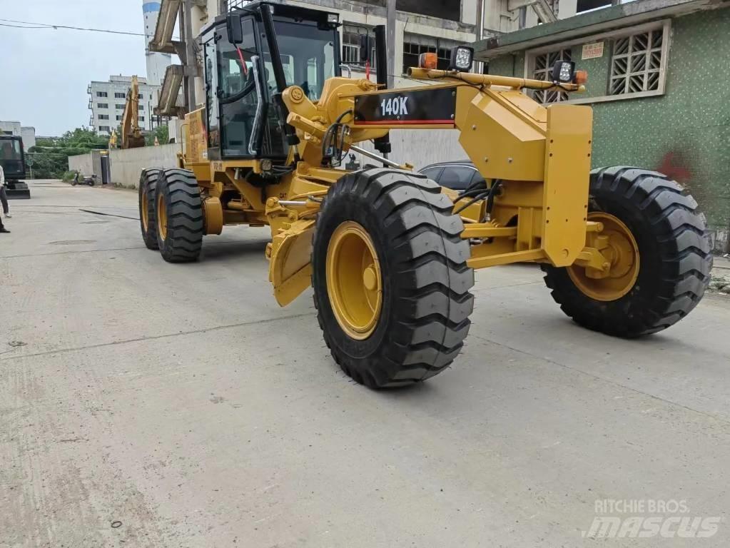 CAT 140 K Greyderler