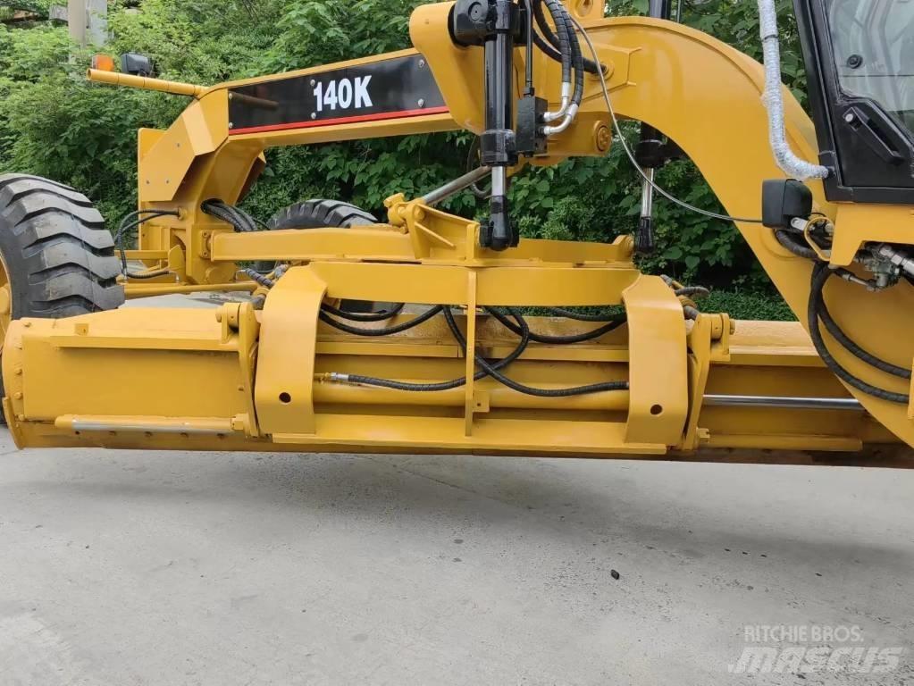 CAT 140 K Greyderler