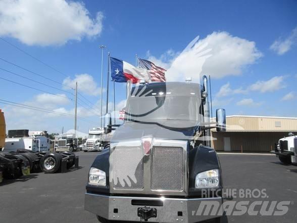 Kenworth T880 Çekiciler