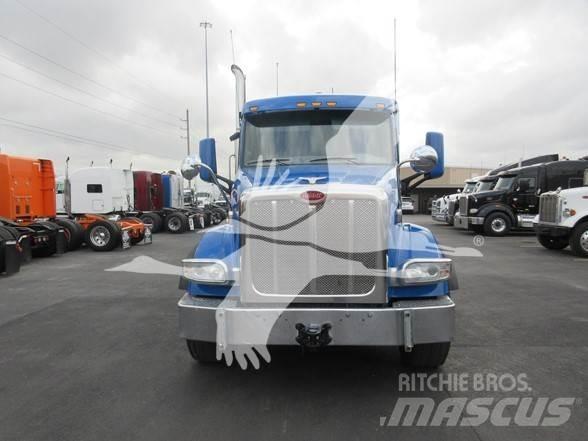 Peterbilt 567 Çekiciler