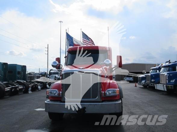 Peterbilt 567 Çekiciler