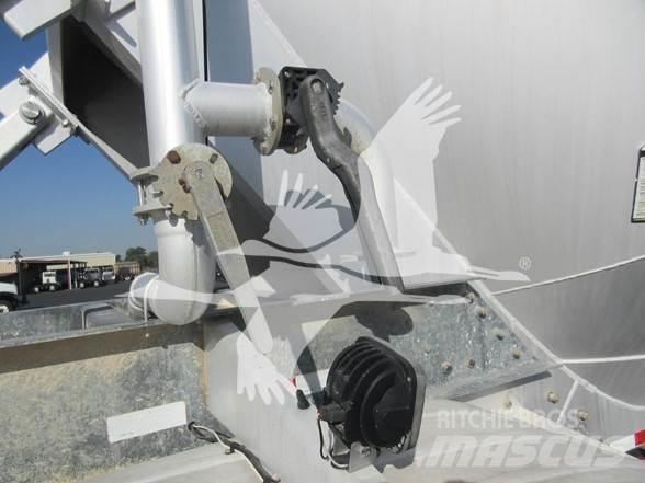 Polar 1000 Tanker yari çekiciler