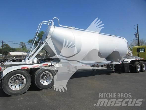 Polar 1000 GAL Tanker yari çekiciler