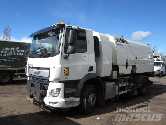 DAF CF330 Süpürme kamyonları
