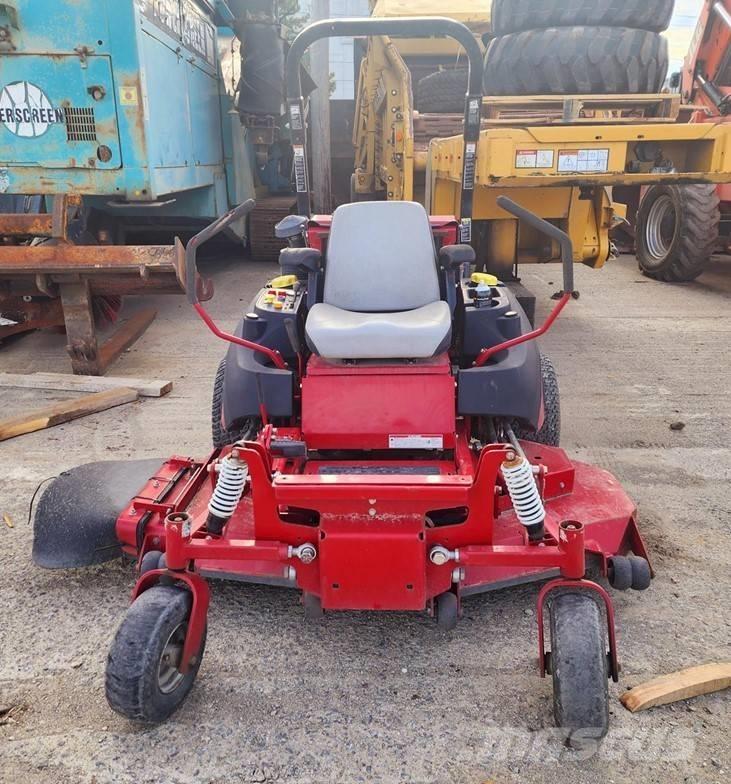 Ferris IS 2500 Z Mobil çim biçme makineleri