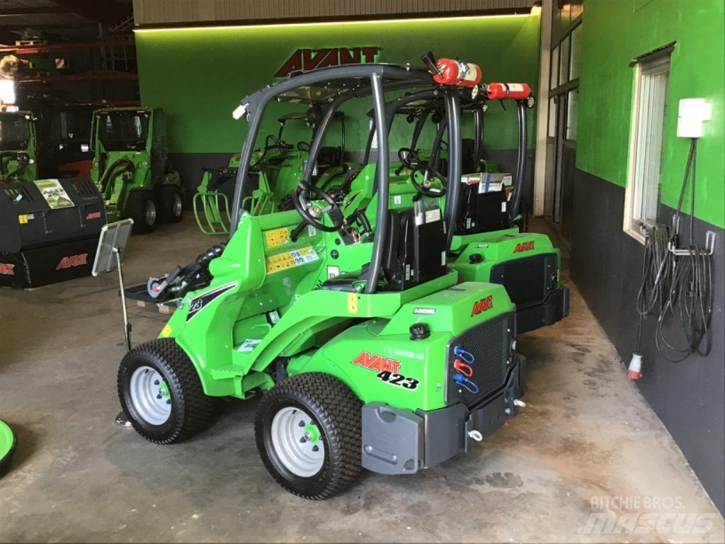 Avant 423 Skid steer loderler