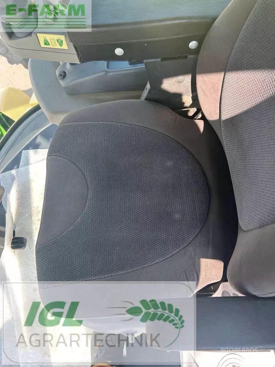 Krone big x 700 i Kendi yürür silaj makinalari