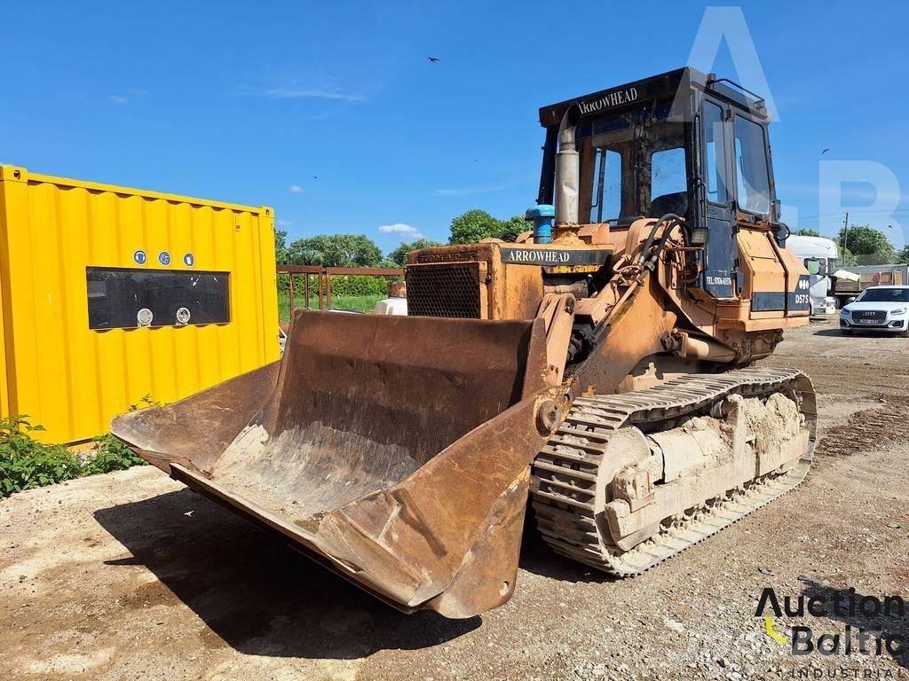 Komatsu D57S-1 Paletli yükleyiciler