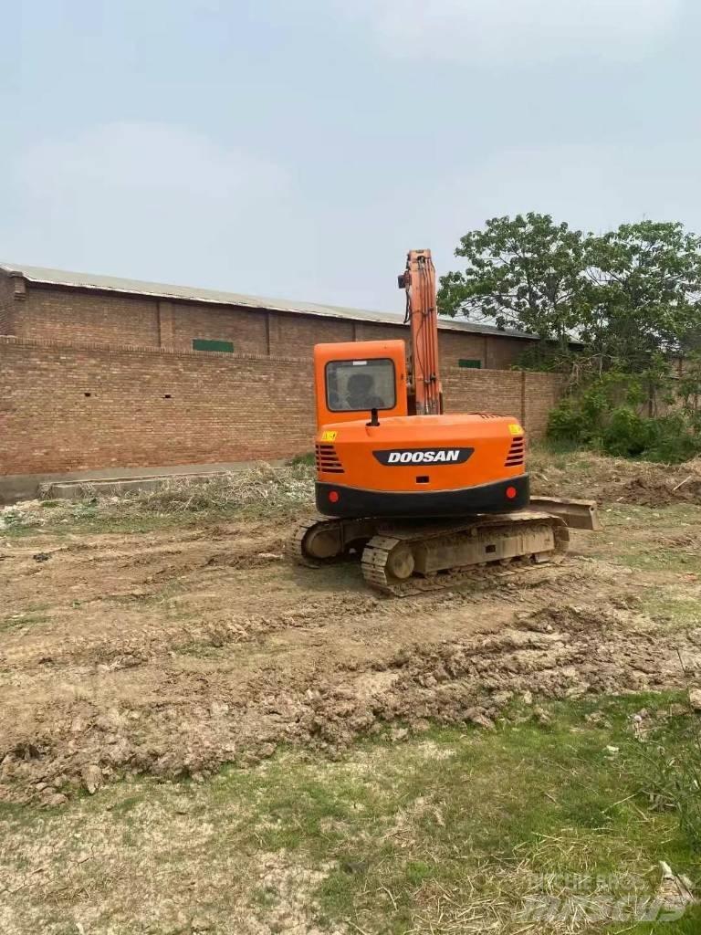 Doosan DX 80 Midi ekskavatörler 7 - 12 t