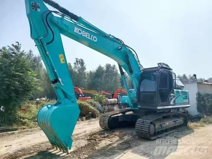 Kobelco SK200-8 Paletli ekskavatörler