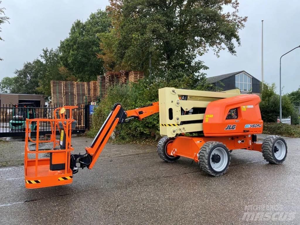 JLG EC450AJ Körüklü personel platformları