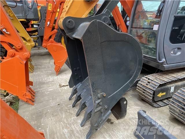 Hyundai Robex 220 LC Paletli ekskavatörler