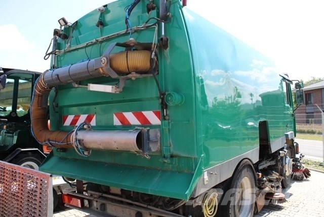 MAN M 2000 Kamu hizmet araçlari