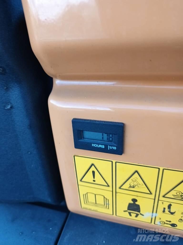 CASE CX 12 D Mini ekskavatörler, 7 tona dek