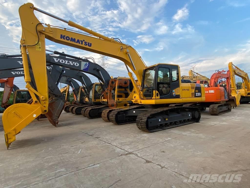 Komatsu PC 220-8 Paletli ekskavatörler