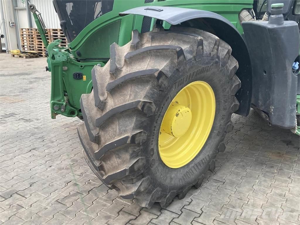John Deere 6250R Traktörler