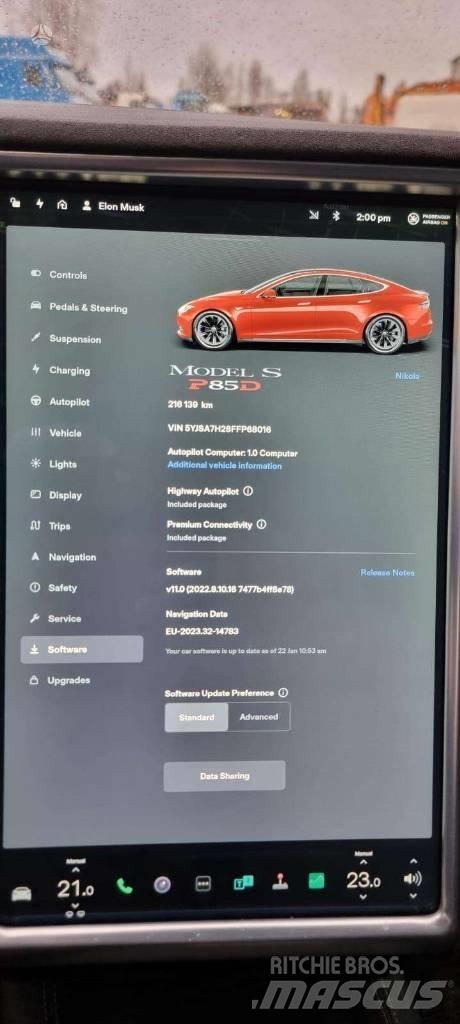 Tesla Model S P85D Otomobiller