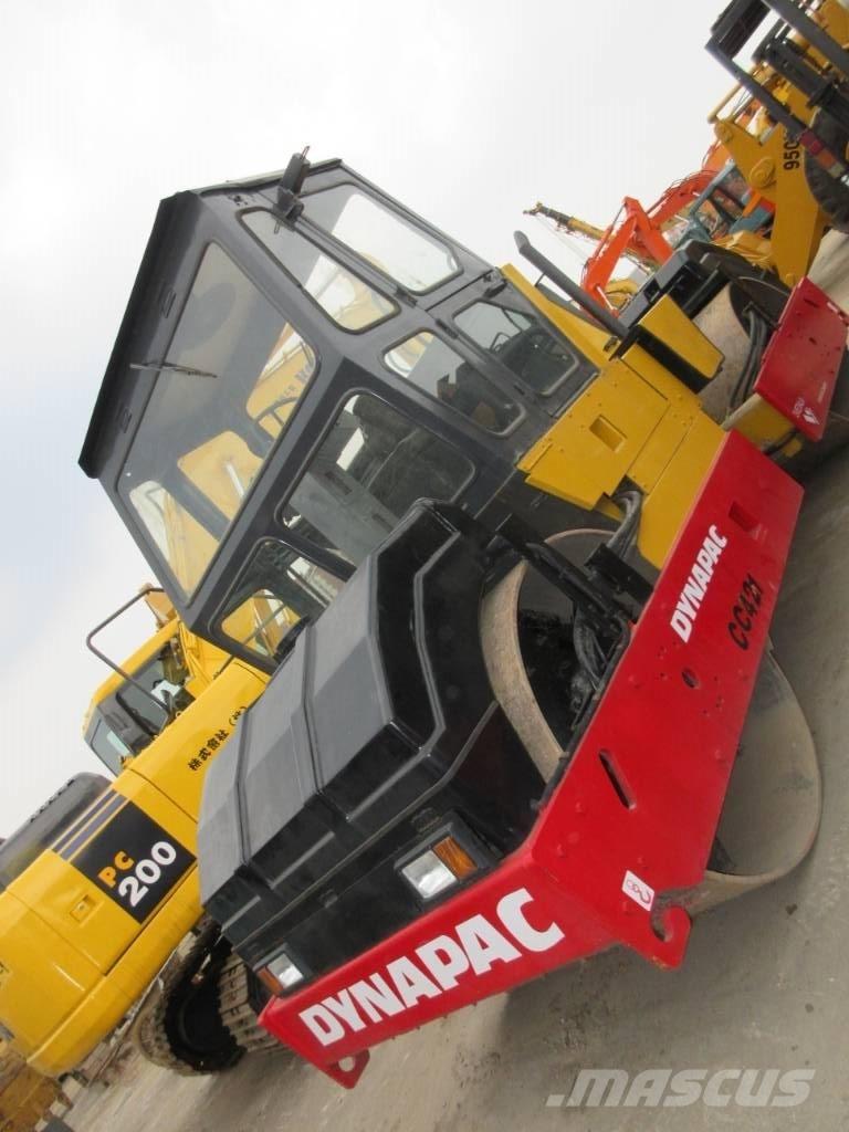 Dynapac CC 421 Çift tamburlu silindirler
