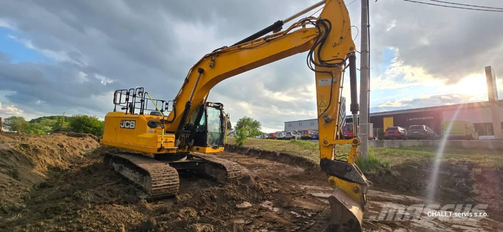 JCB 220 XL 4F Paletli ekskavatörler