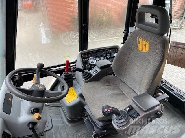 JCB 4CX Kazıcı yükleyiciler - beko loder