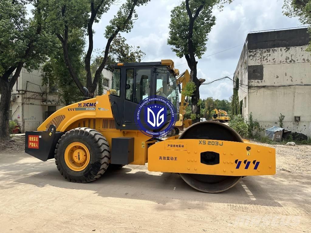 XCMG XS 203 J Tek tamburlu silindirler