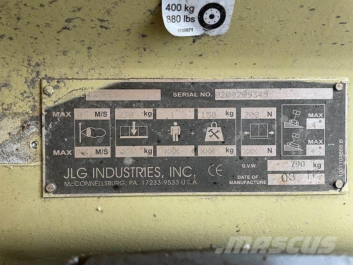 JLG 1230ES Makasli platformlar