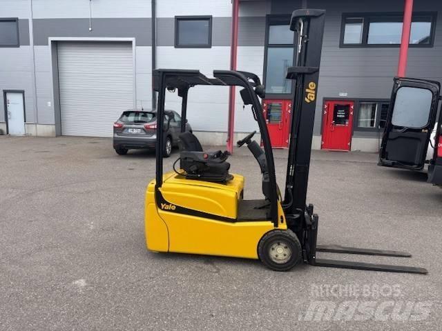 Yale ERP 20 VT Elektrikli forkliftler
