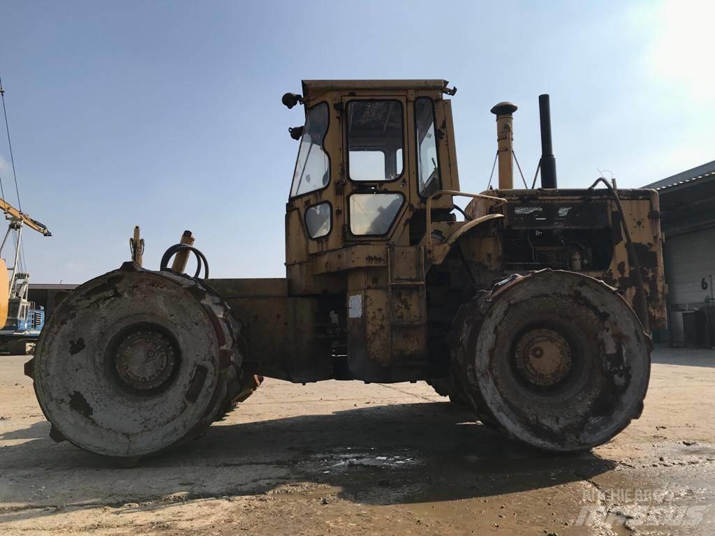 CAT 815 Zemin sıkıştırma makineleri