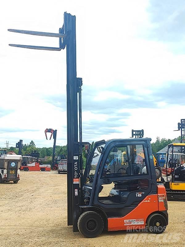 Toyota 02-8FGF18 LPG'li forkliftler