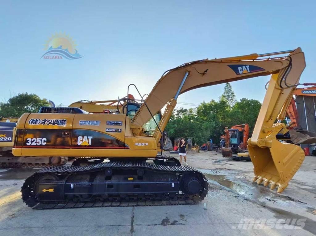 CAT 325 C Paletli ekskavatörler
