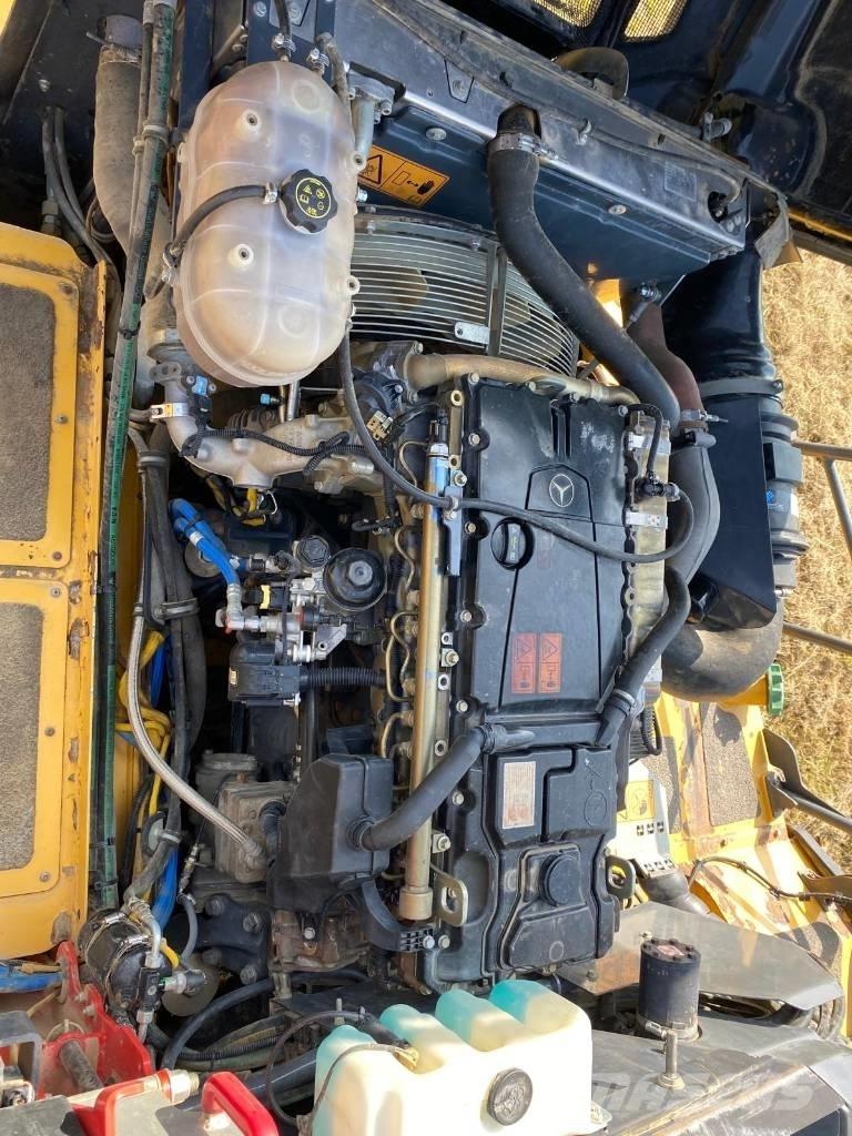 Bell B 30 E Belden kirma kaya kamyonu