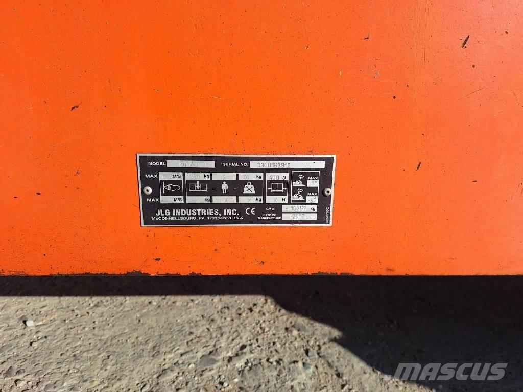 JLG 600AJ Körüklü personel platformları