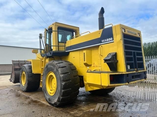 Komatsu WA 600-1 Tekerlekli yükleyiciler
