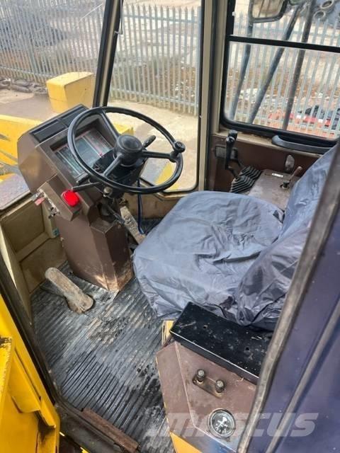 Komatsu WA 600-1 Tekerlekli yükleyiciler