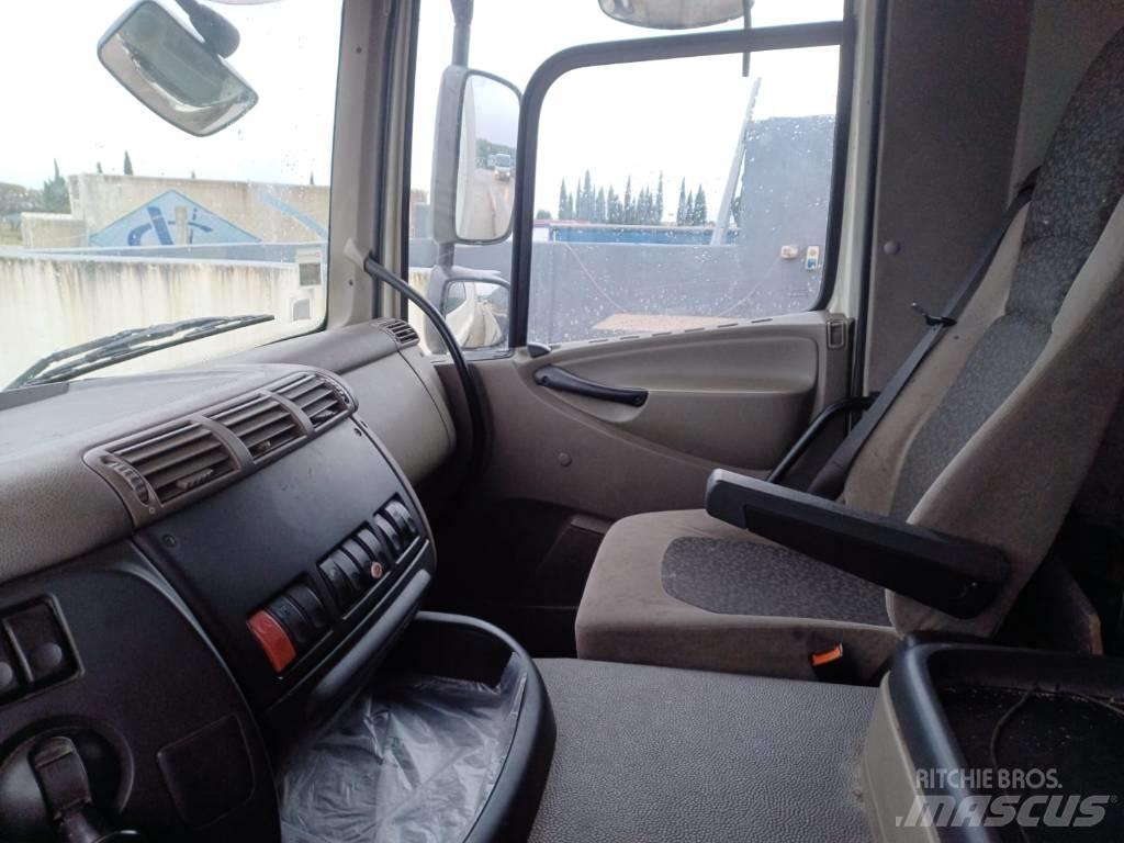 Dafe CF310 Frigofrik kamyonlar